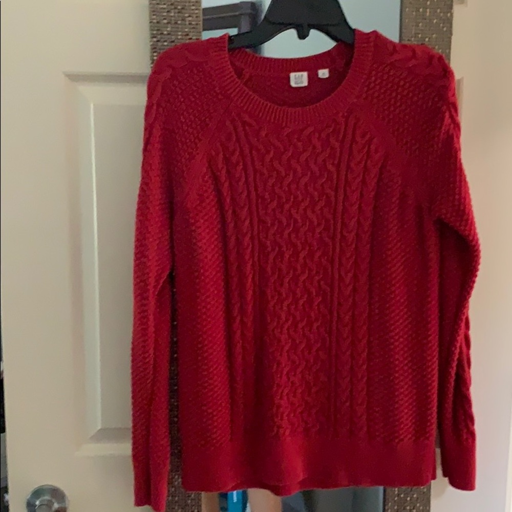 Medium Gap Sweater